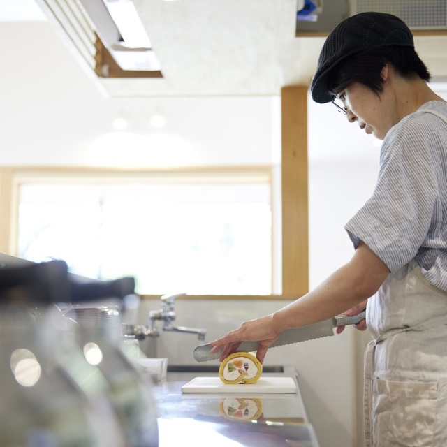 水曜・木曜限定のデザートプレートが好評です